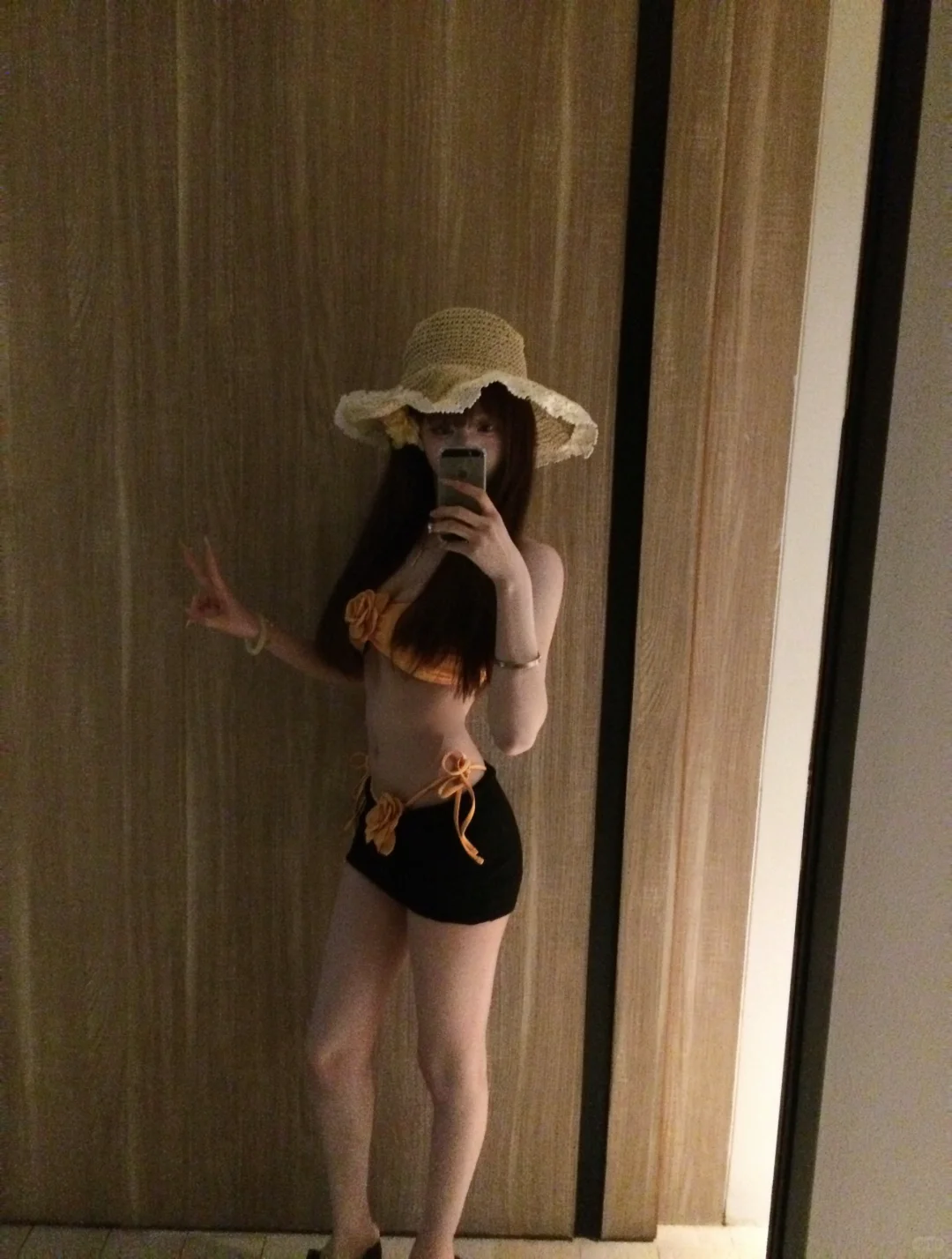 🏖️🥥审核员你好，正常泳池穿搭，无不良引导