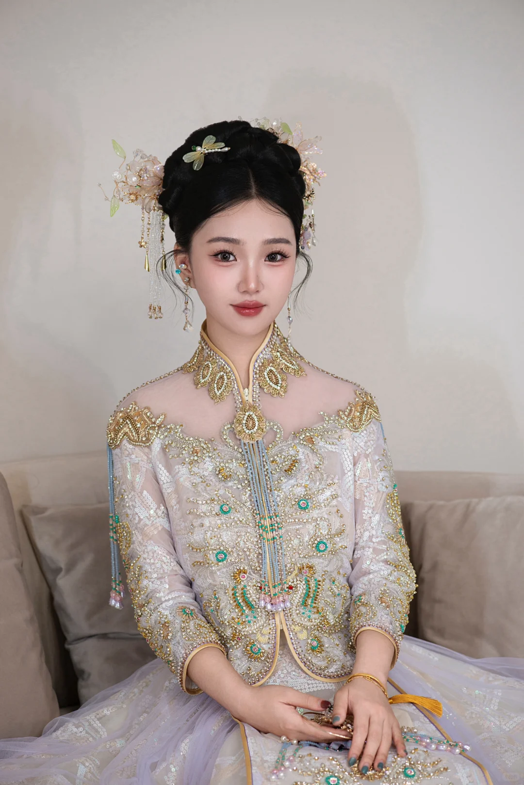 今日新娘试妆花絮|夏天甜妹的减龄秀禾太美！