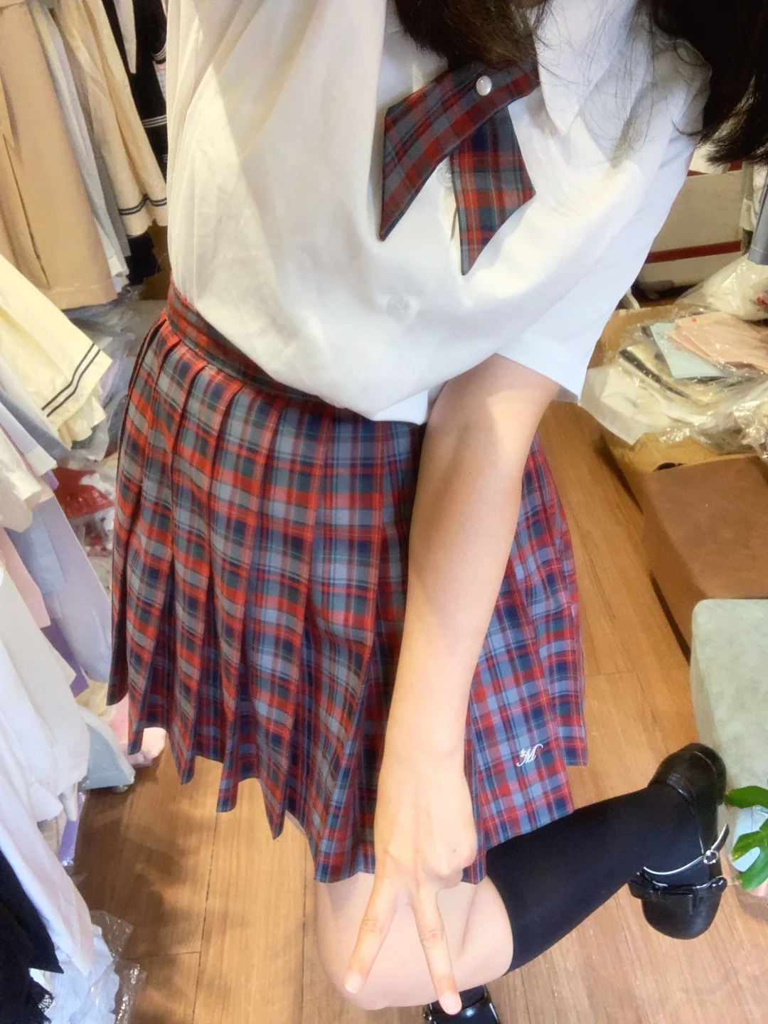 今日宜穿JK制服出门~但是忌晒很多太阳☀️!!