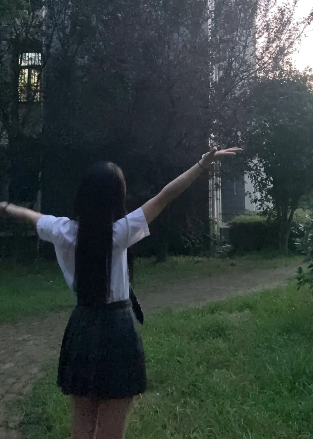 突然翻到去年的照片 糊美糊美的