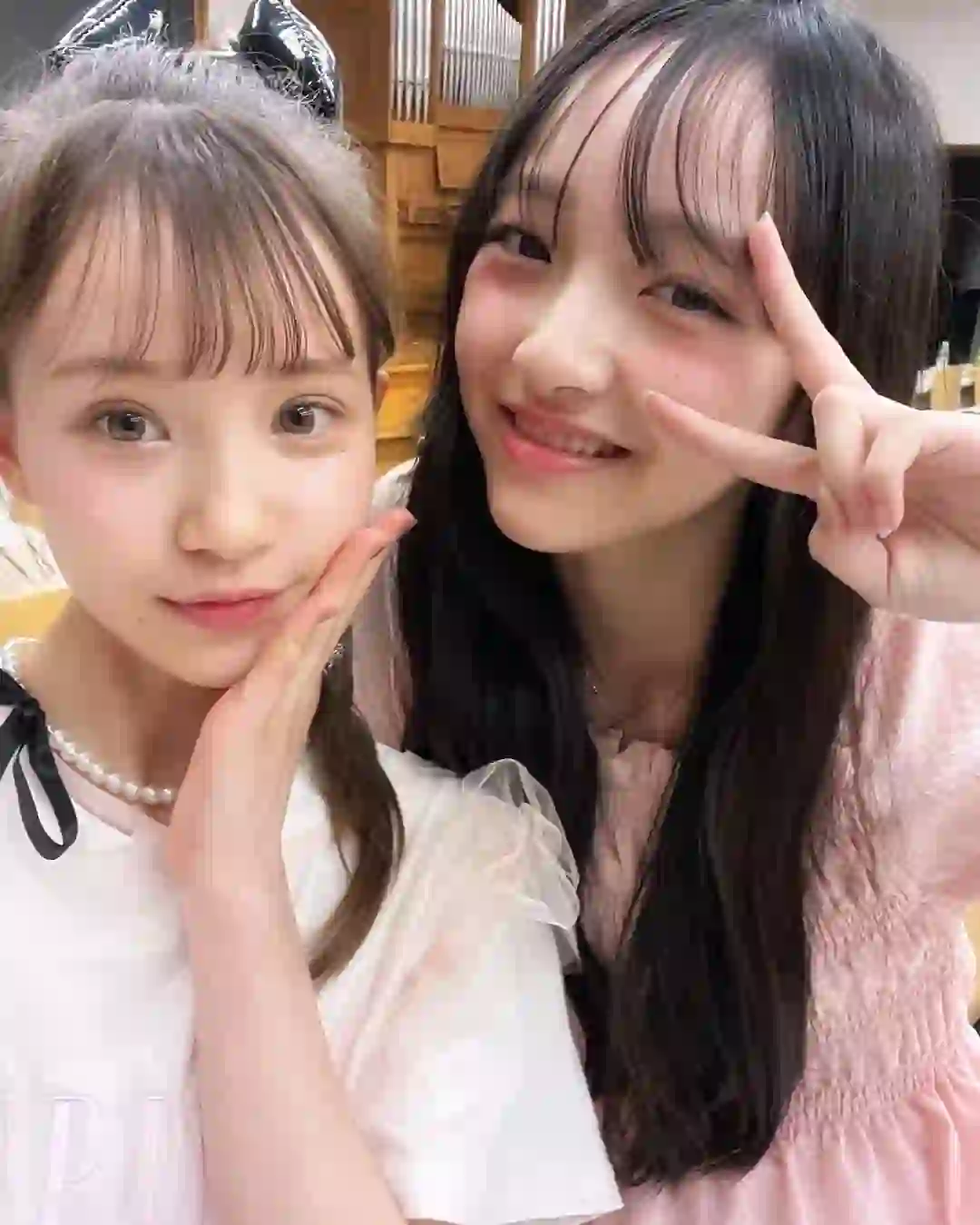 甜妹yyds！日杂模特毕业合照🌸
