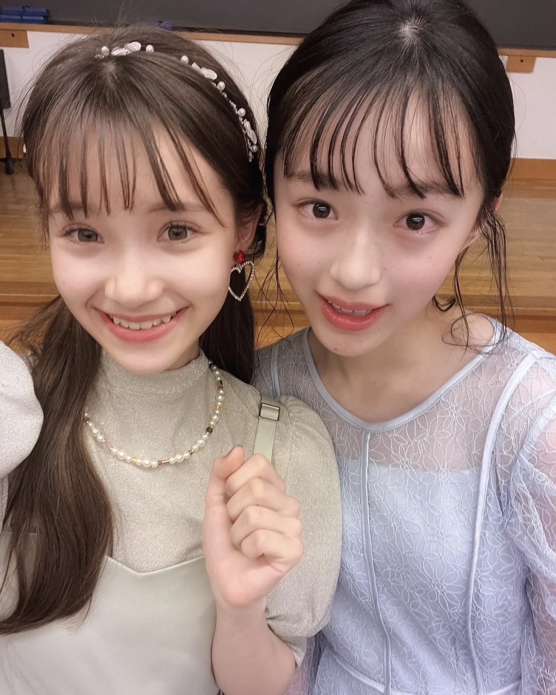 甜妹yyds！日杂模特毕业合照🌸