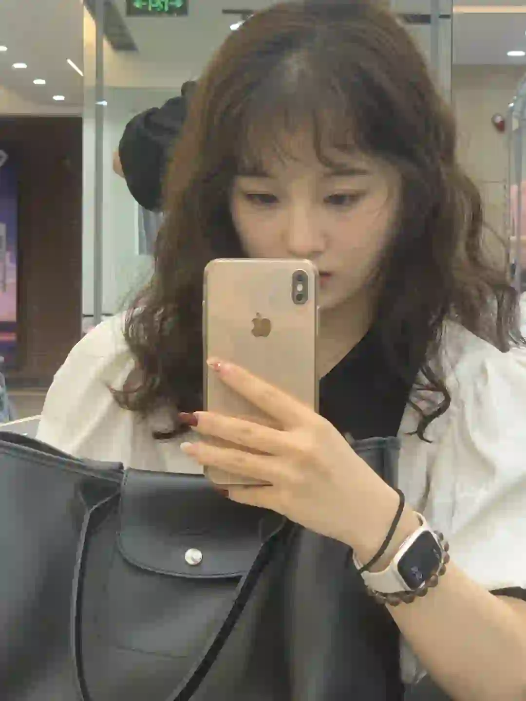 我说方圆脸甜妹都去做卷毛刘海！