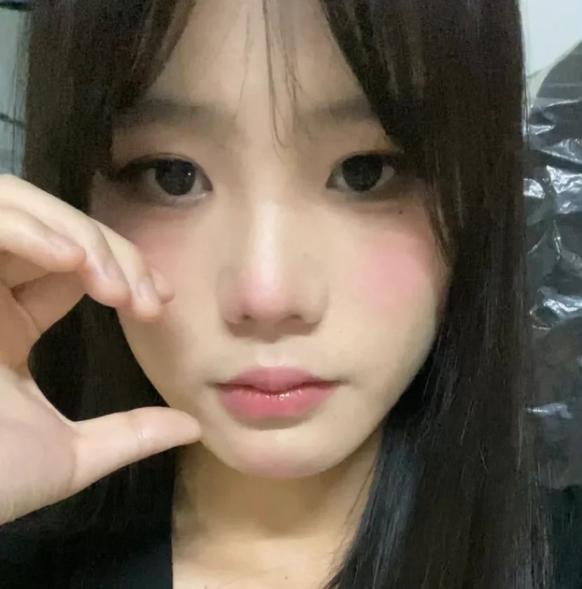 ツ
