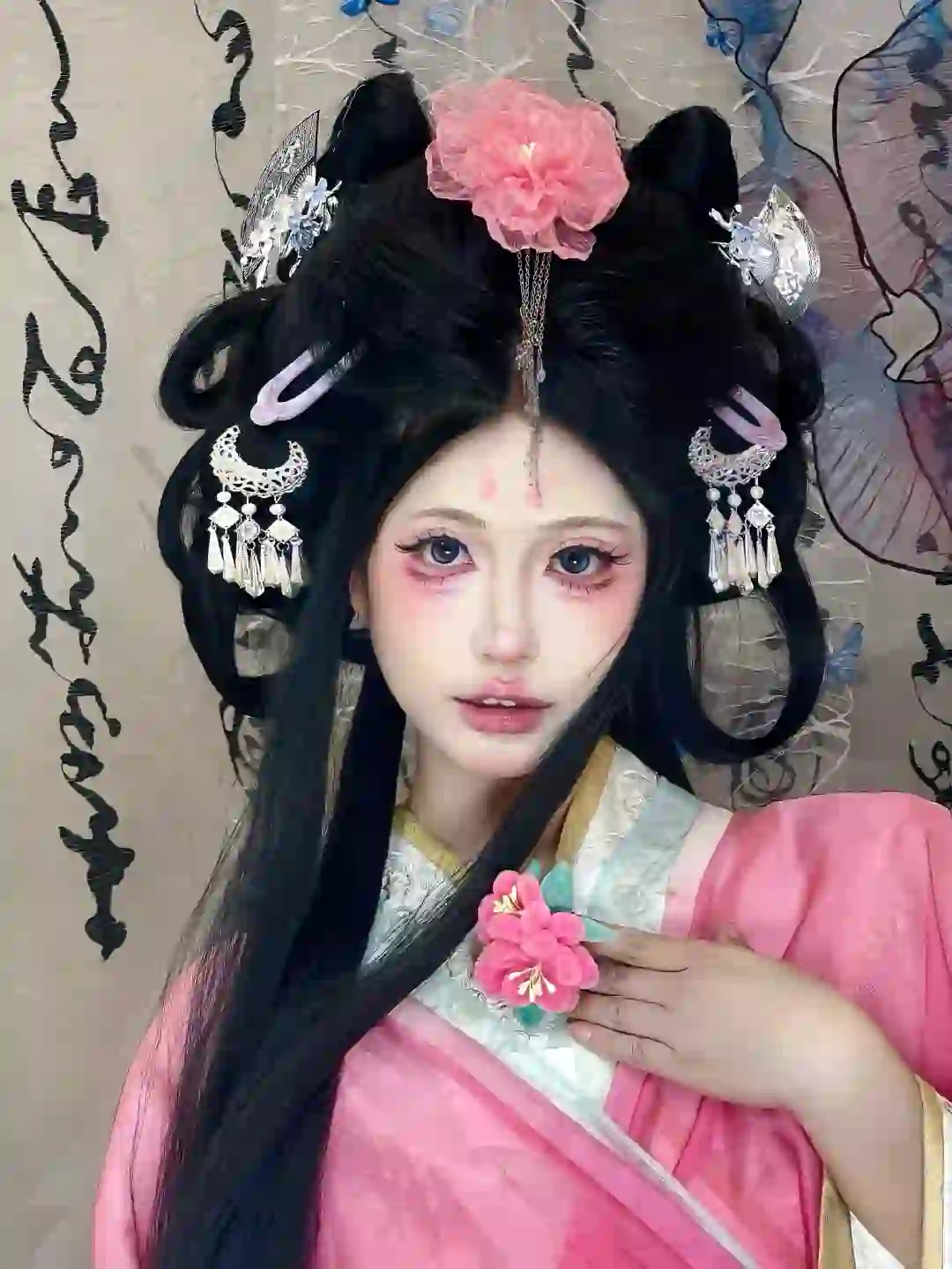 天呐😱199做的战国袍❗️甜妹的破碎感谁懂😭