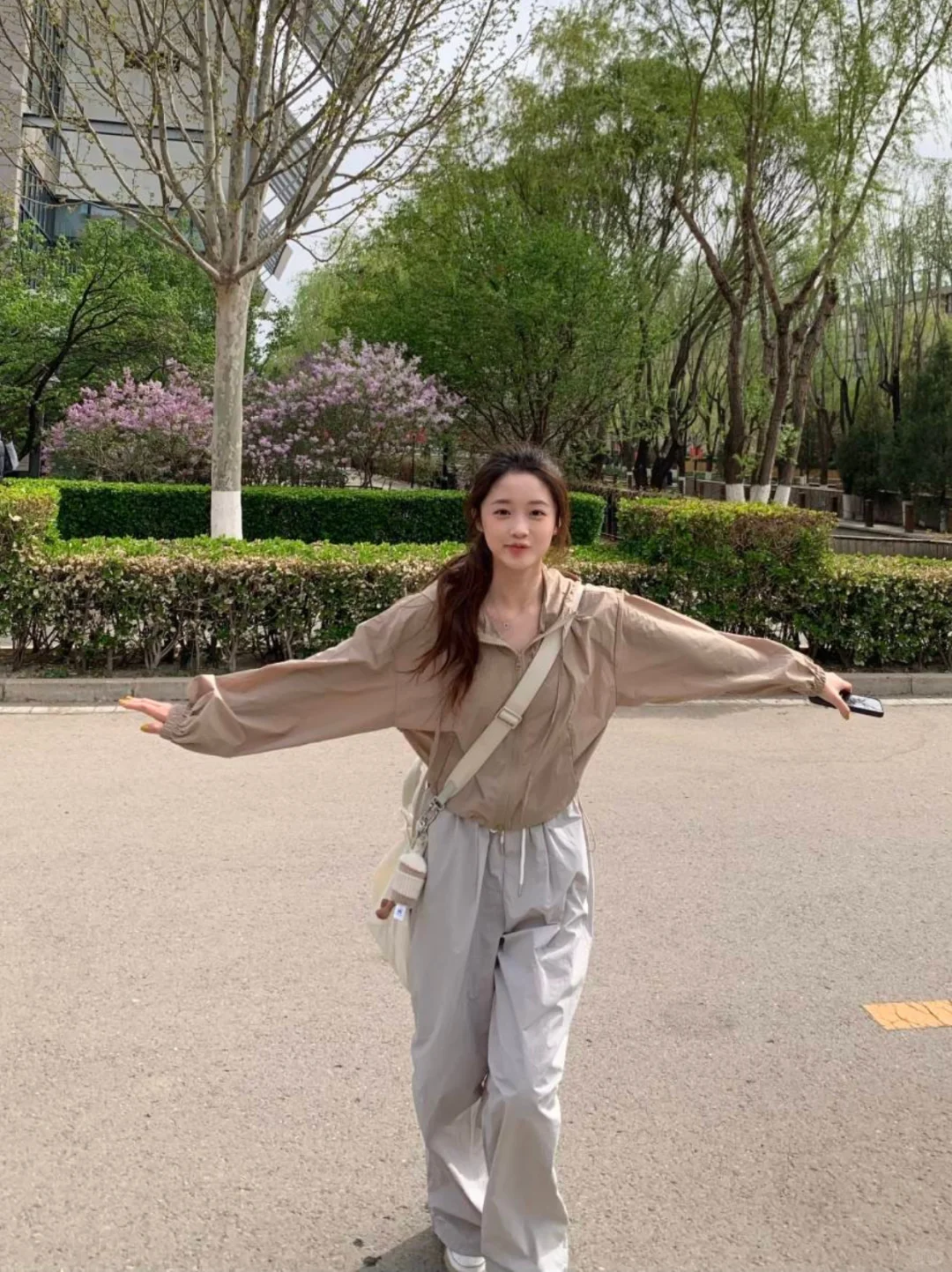徐梦洁Jenny撞衫？甜妹把山系穿的好元气！