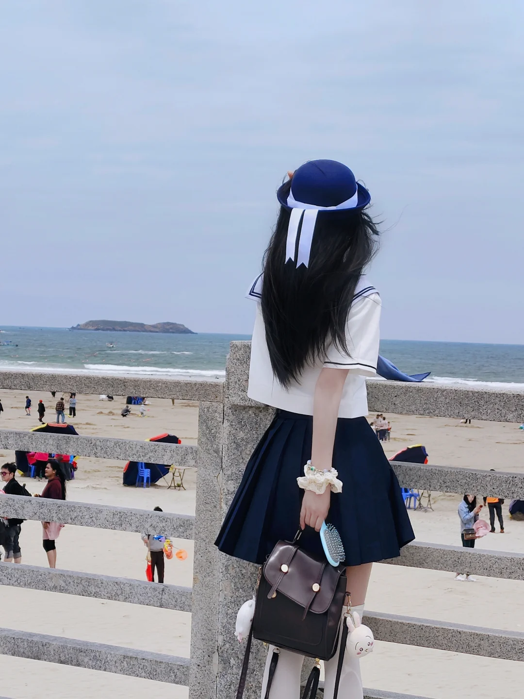 水手服和海边太配啦~