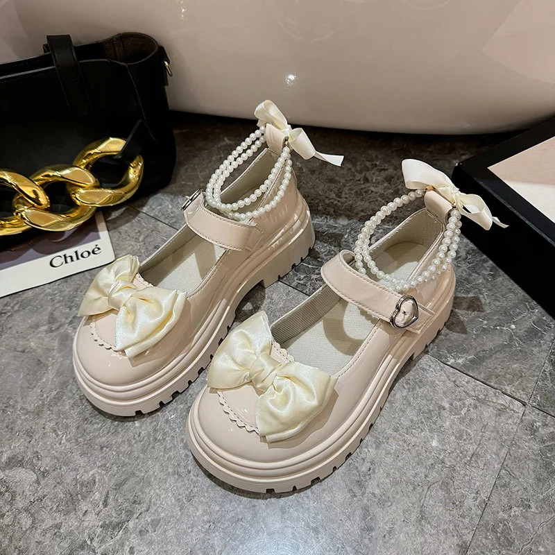 2024夏季新款JK女鞋穿搭指南