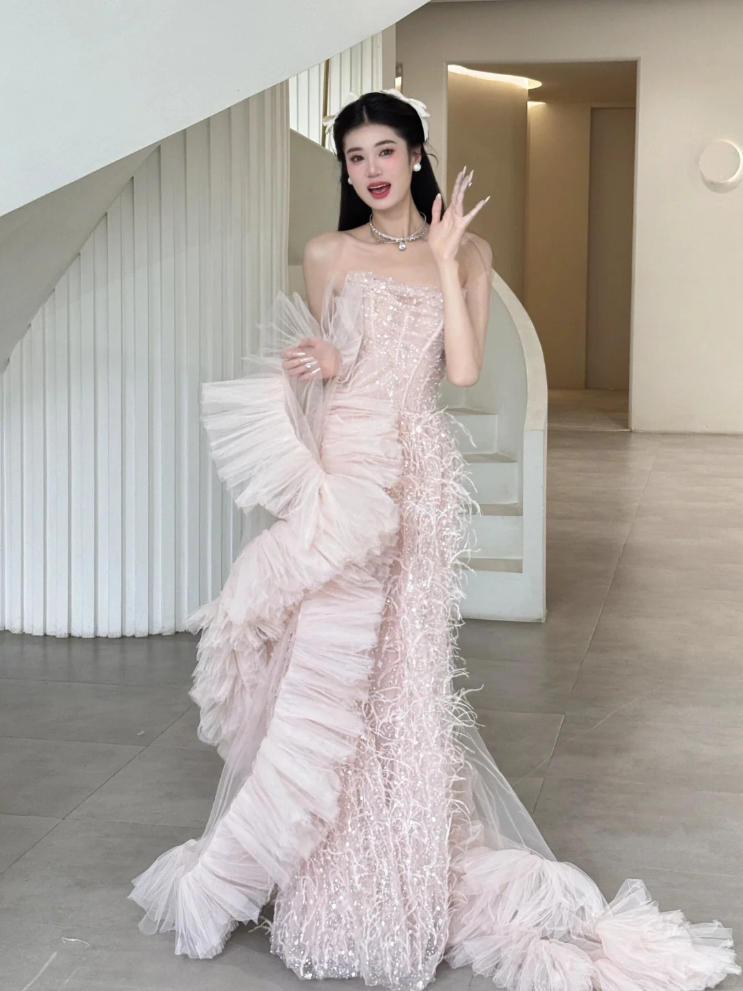 厦门婚纱 甜妹都爱的粉色梦幻羽毛裙👏