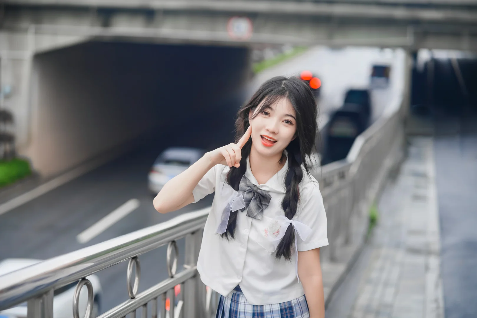 别以为我只会汉服