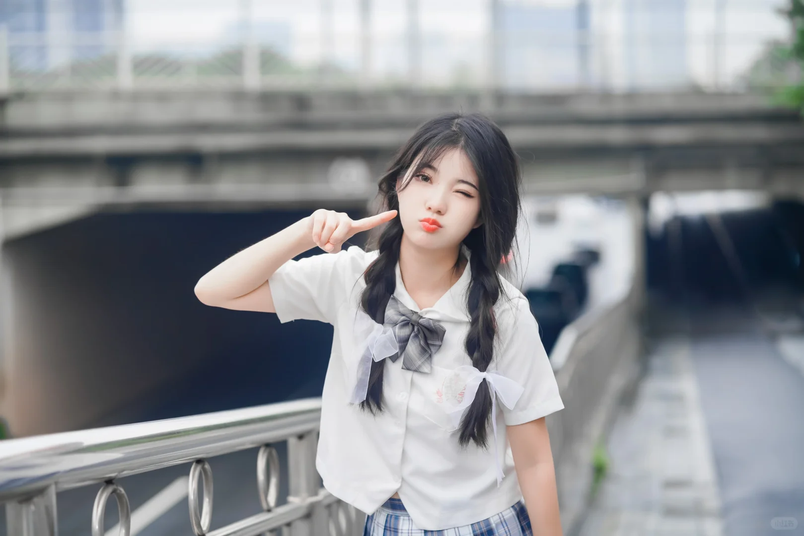 别以为我只会汉服