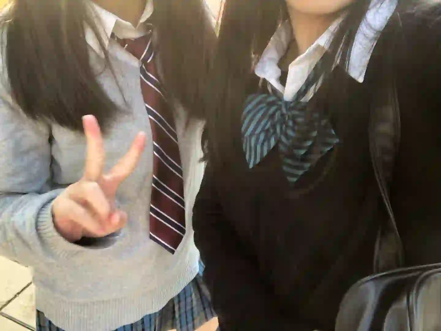 超绝屌丝爆改鸡块妹