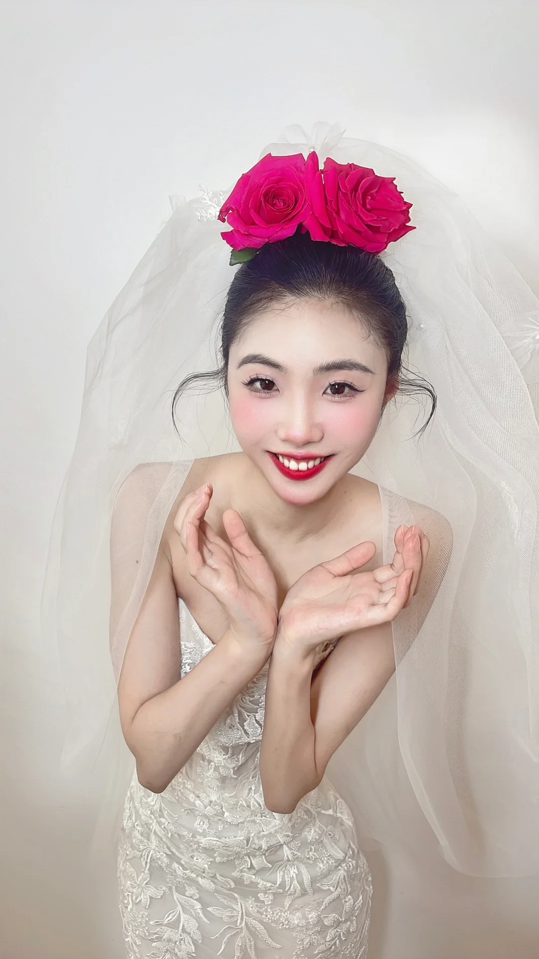 甜妹出击｜弗洛伊德女孩｜小众新娘 枣阳婚纱
