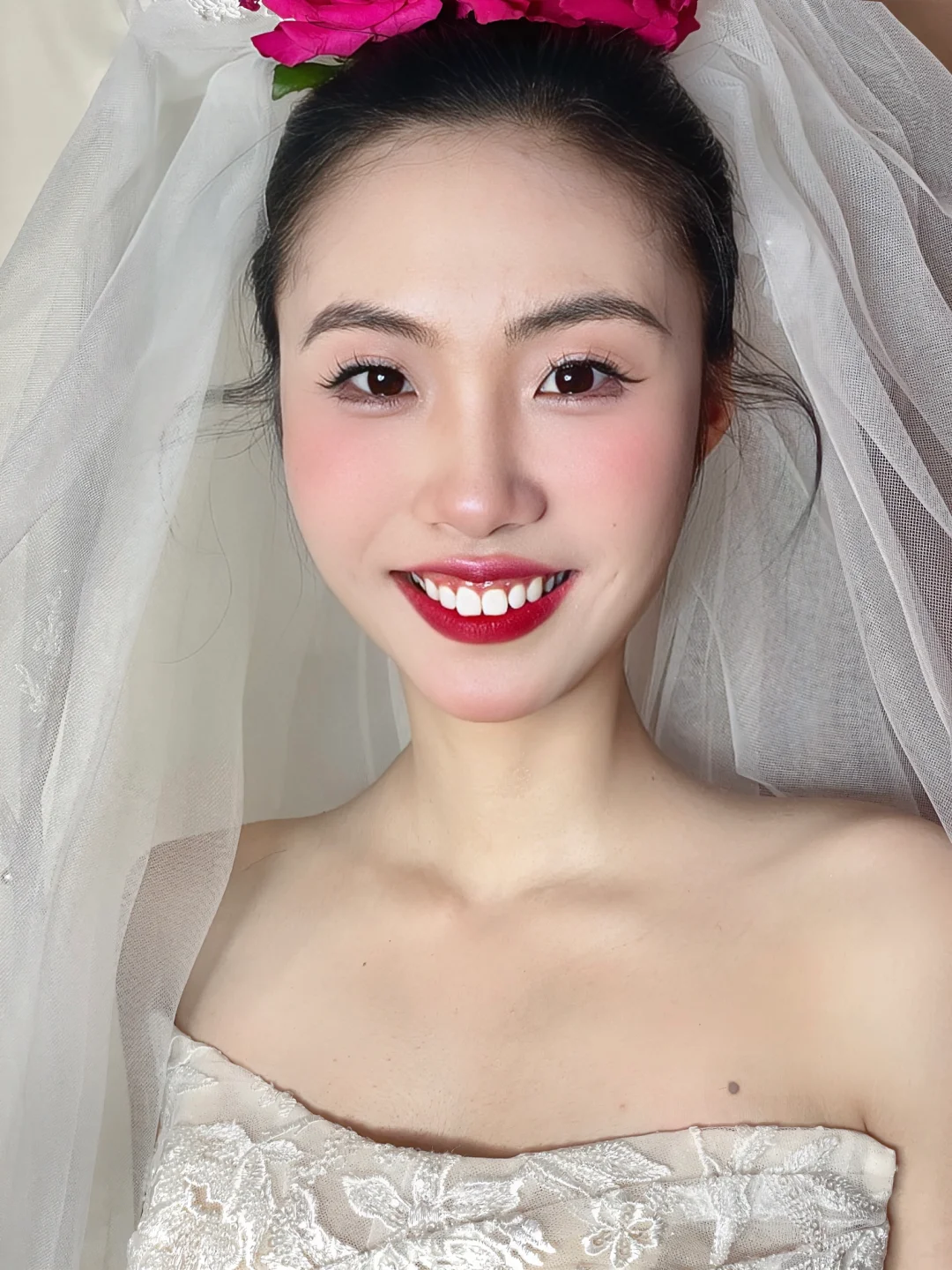 甜妹出击｜弗洛伊德女孩｜小众新娘 枣阳婚纱