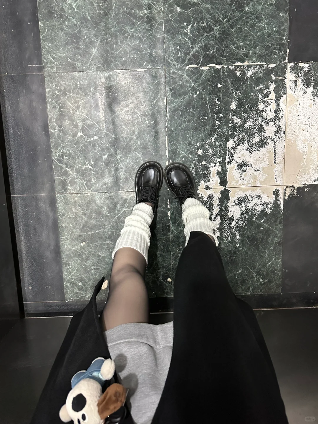 我勒个豆！原来加绒黑丝可以这么自然！！！