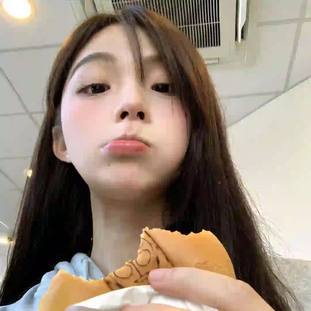 WeChat|甜妹头像 你小汁 想我没՞˶･֊･