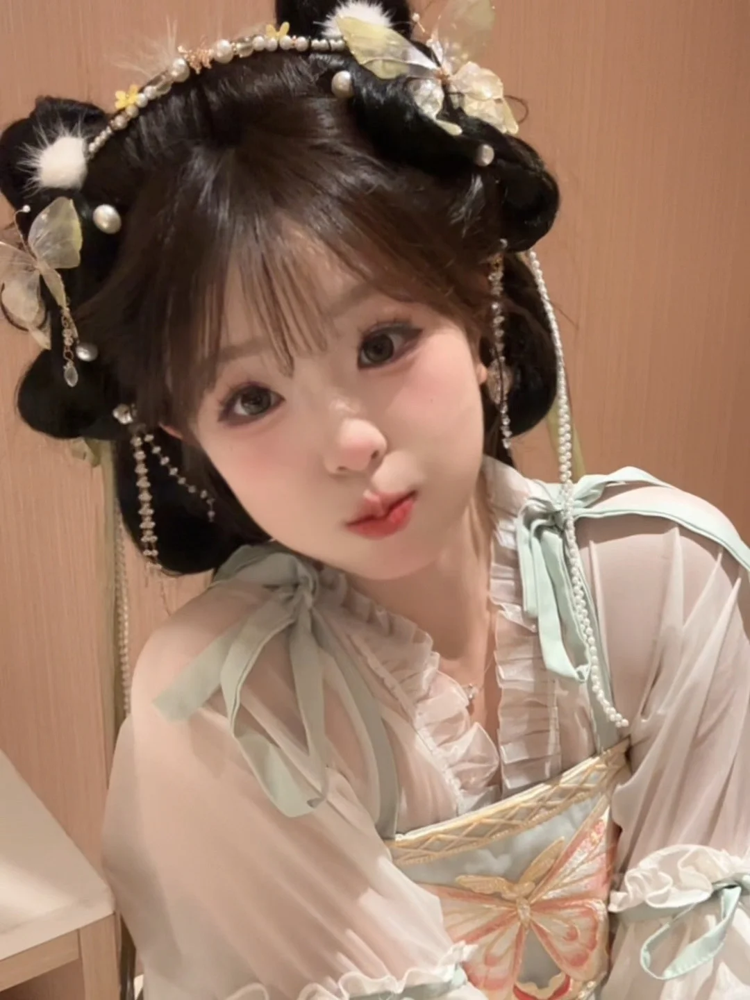 他们说像慕瑶和妙妙生的