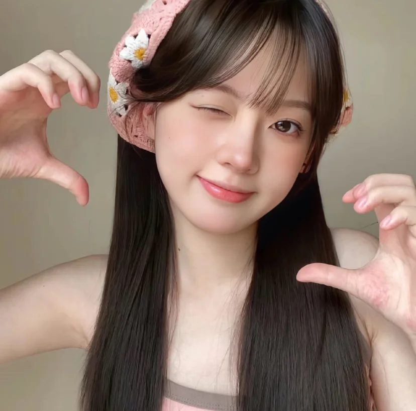 𝗪𝗲𝗖𝗵𝗮𝘁甜妹女头