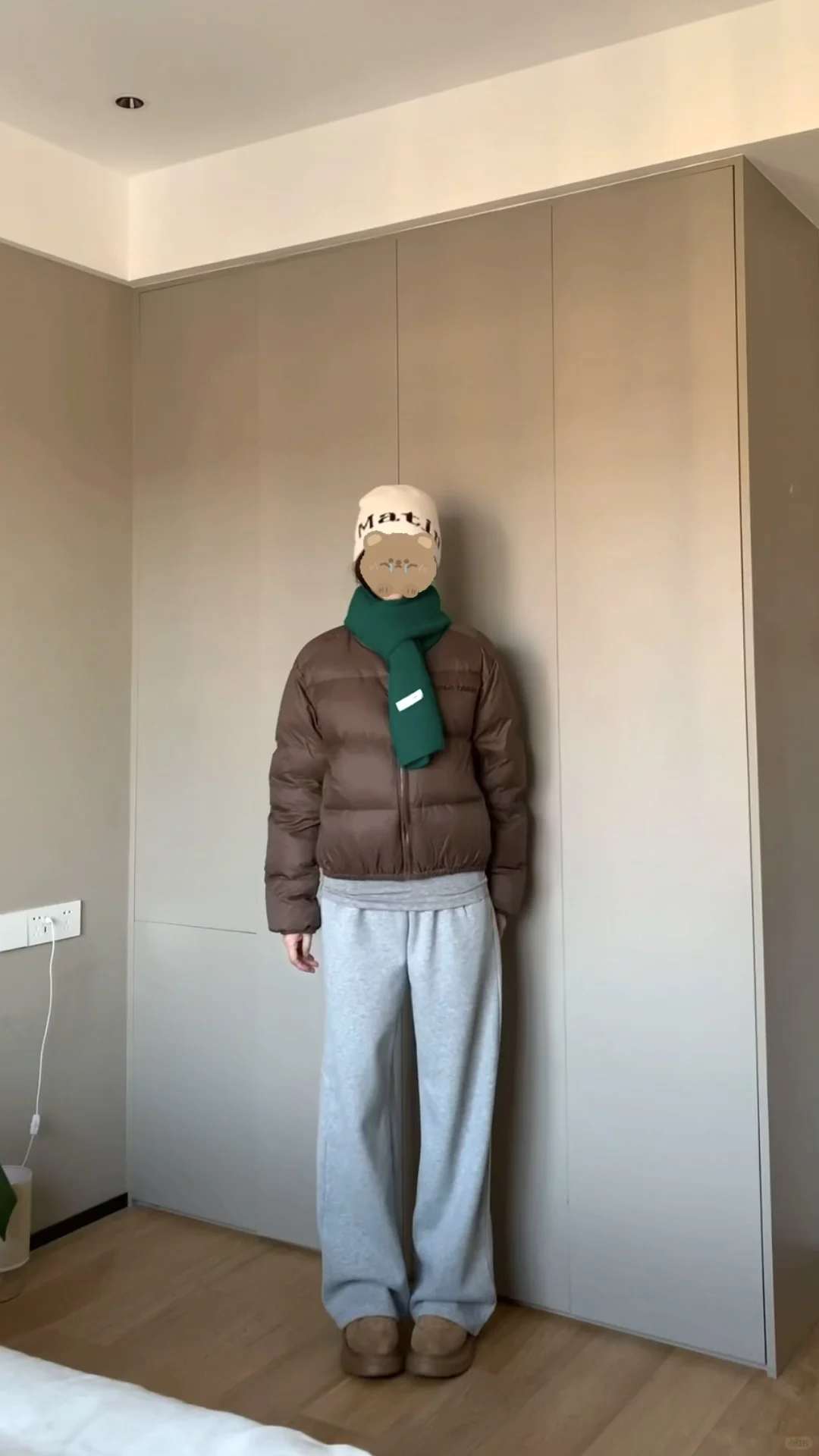 棕色羽绒服的穿搭思路（281）