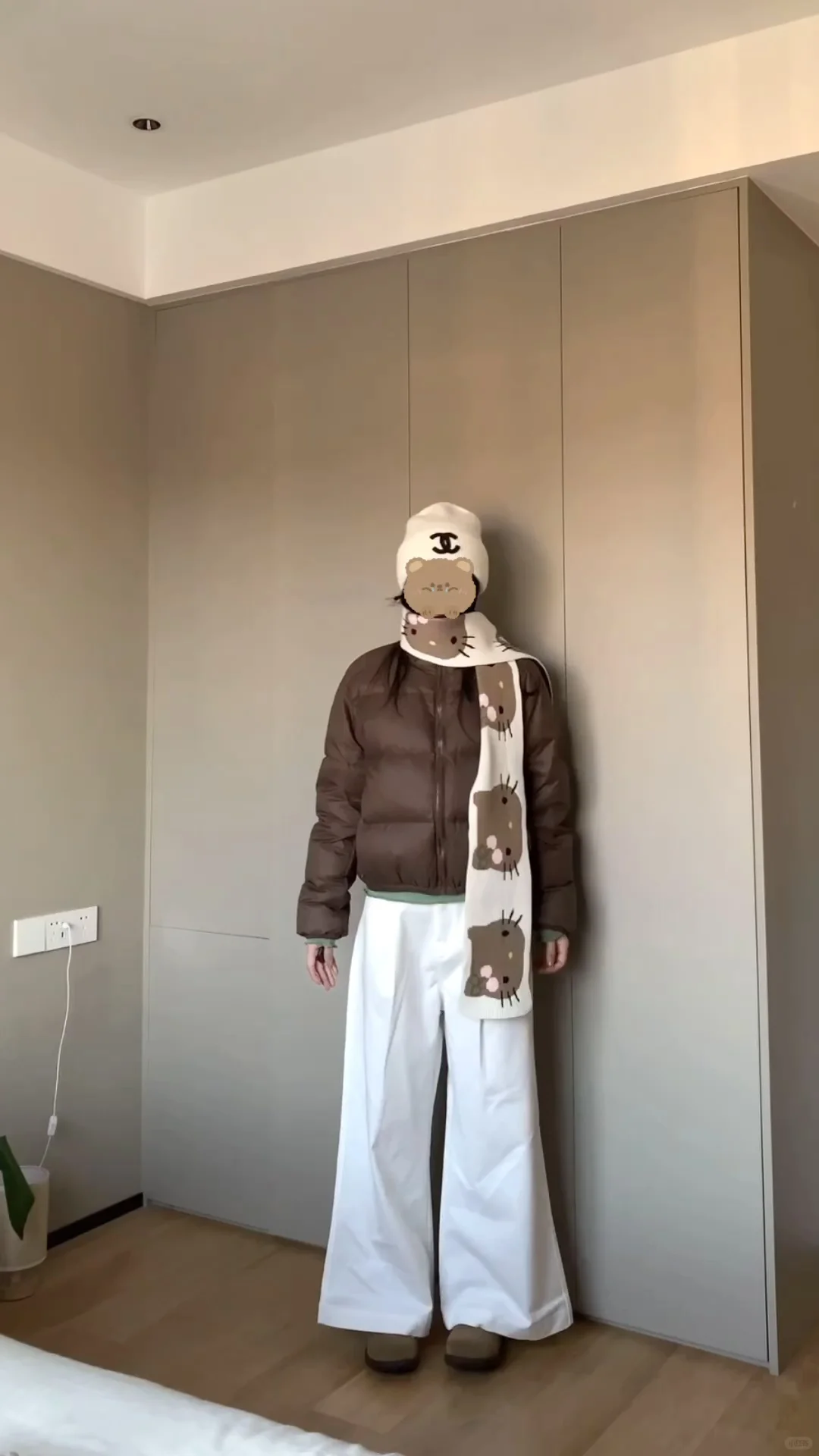 棕色羽绒服的穿搭思路（281）