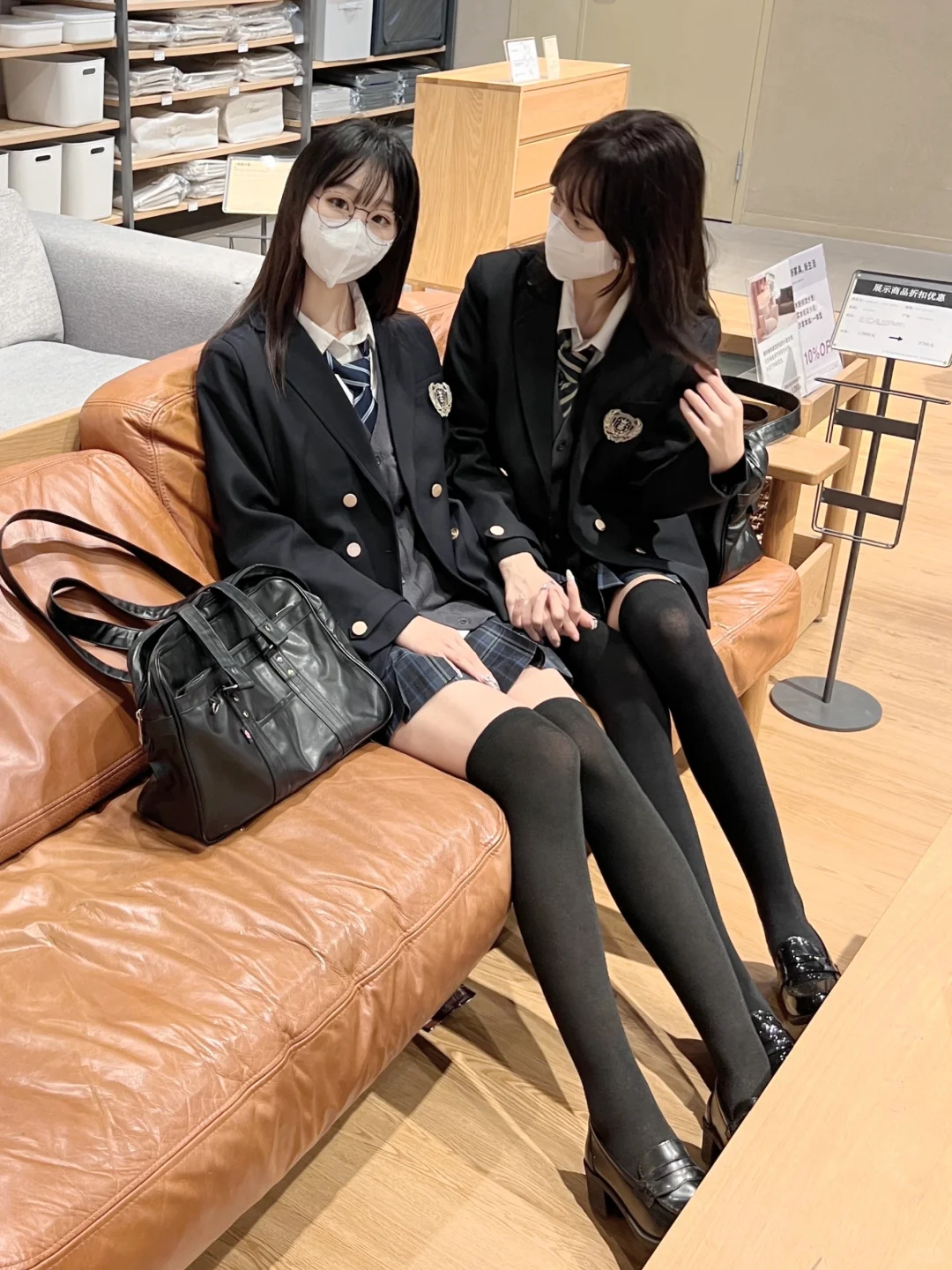 人总是在不同阶段反复爱上jk
