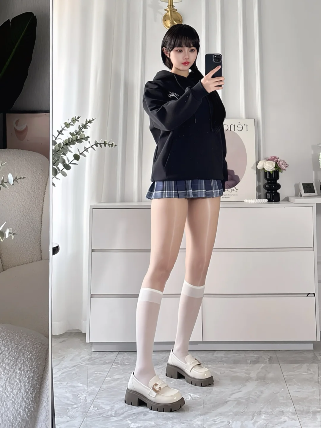 jk甜妹腿长一米八
