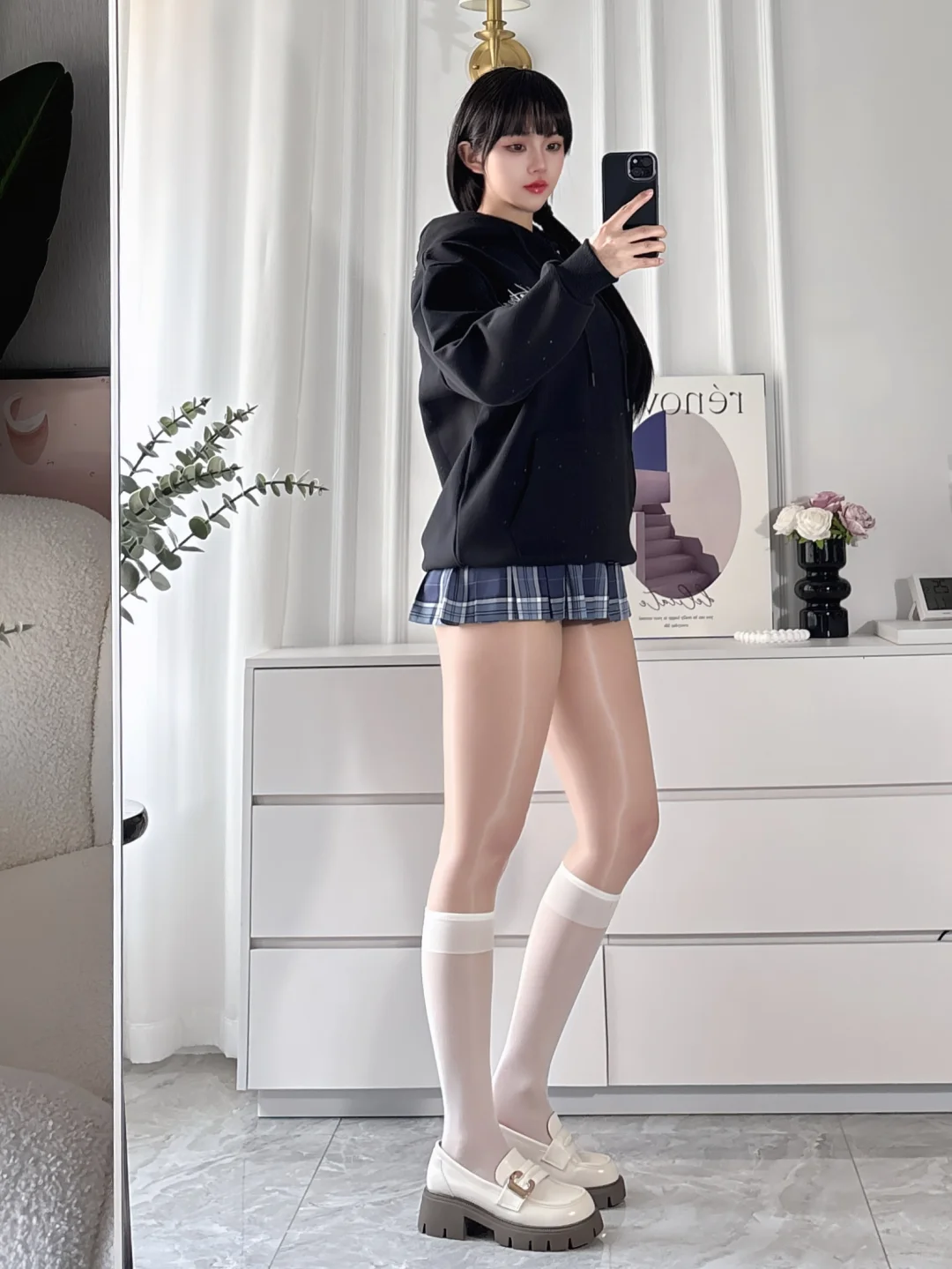 jk甜妹腿长一米八