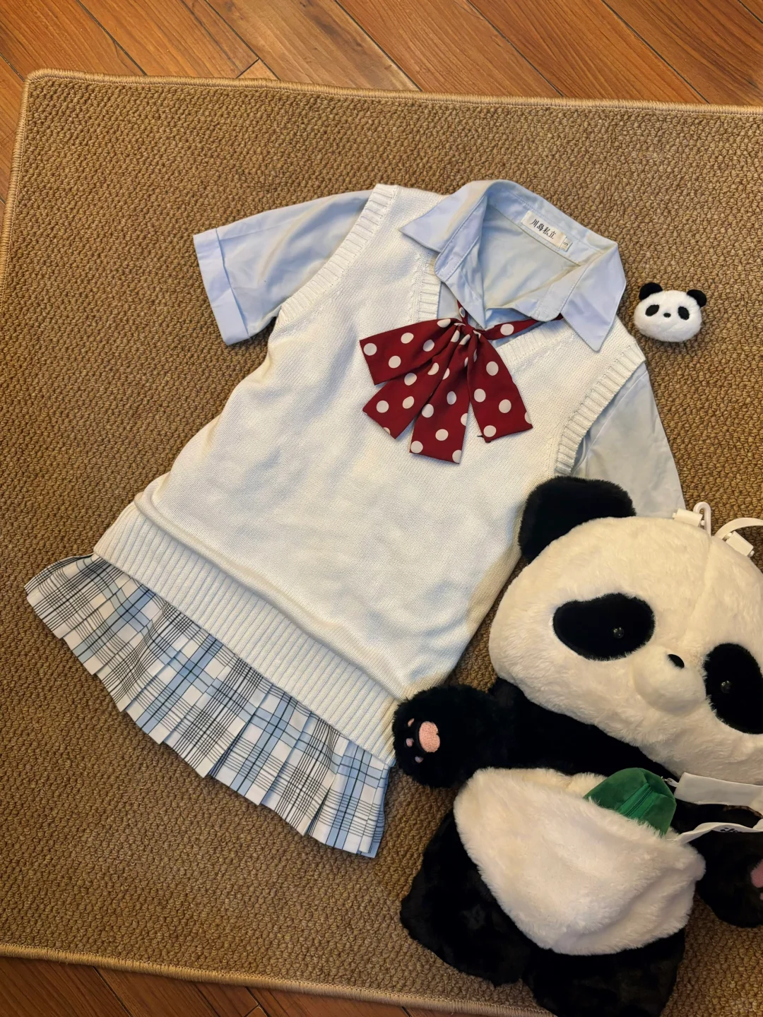 左滑感受一下6套马甲原图直出的美貌暴击⬅️