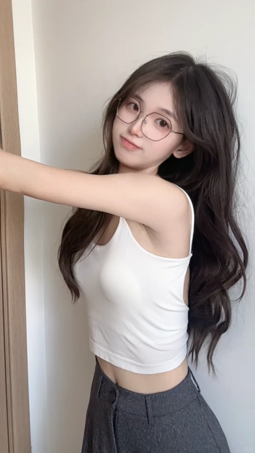 申请成为你的壁纸！Σ((( つ•̀ 3 •́)つ