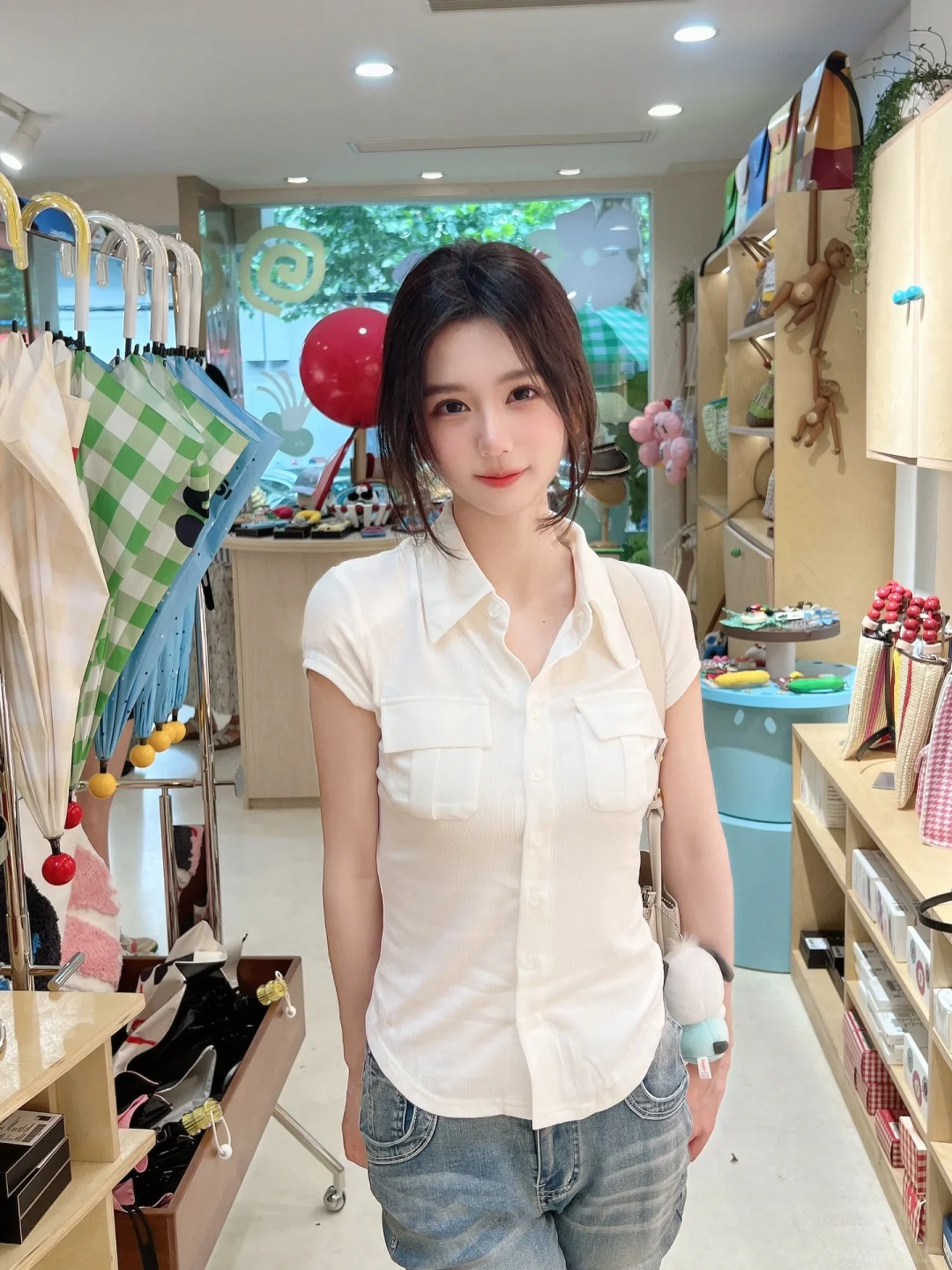这样拍会显得比较可爱