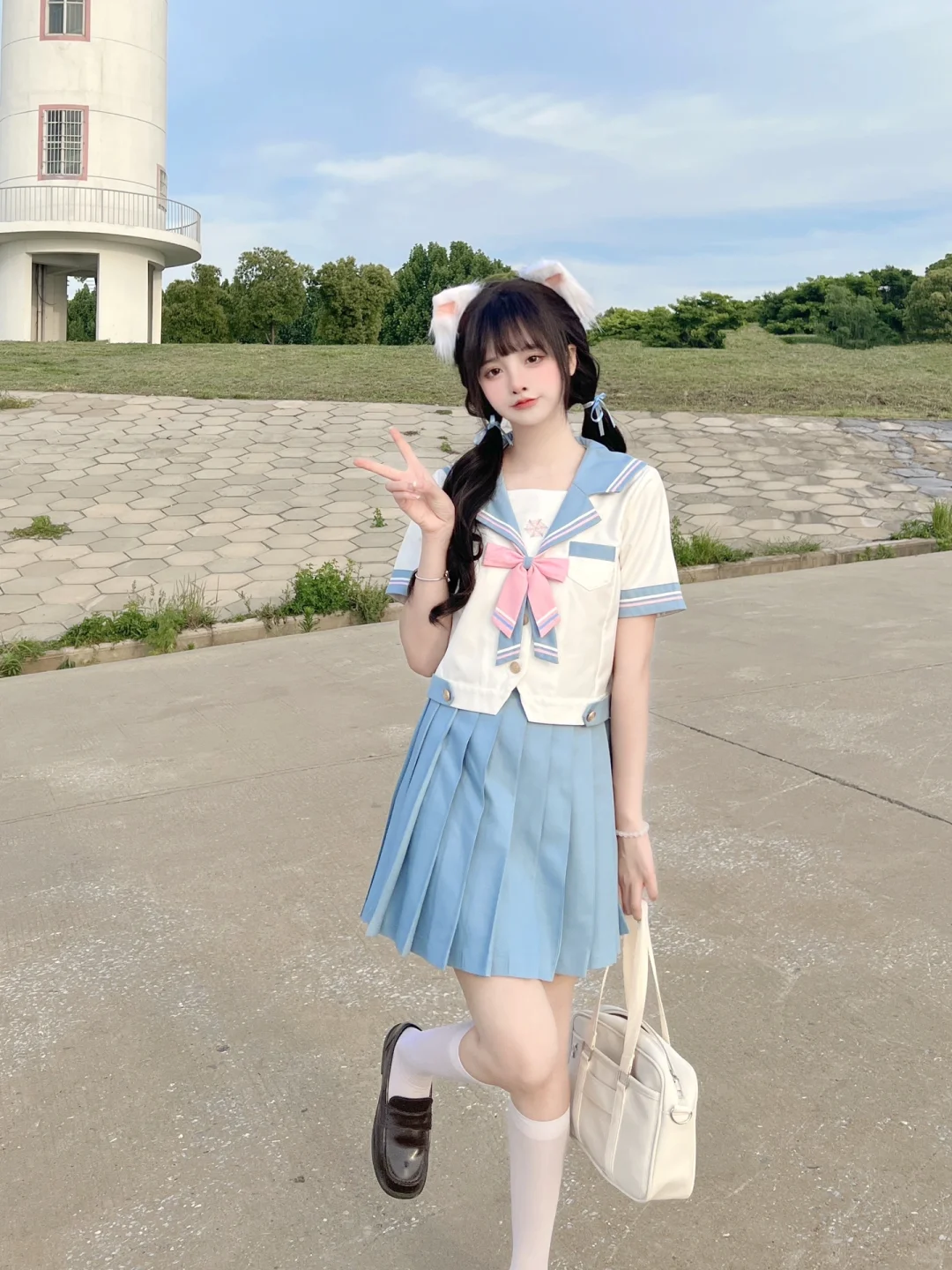 甜妹穿的jk