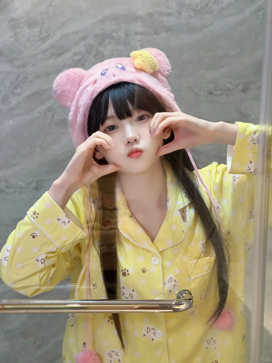 甜妹宅家自拍🤳🏻！(•̀ω•́)✧