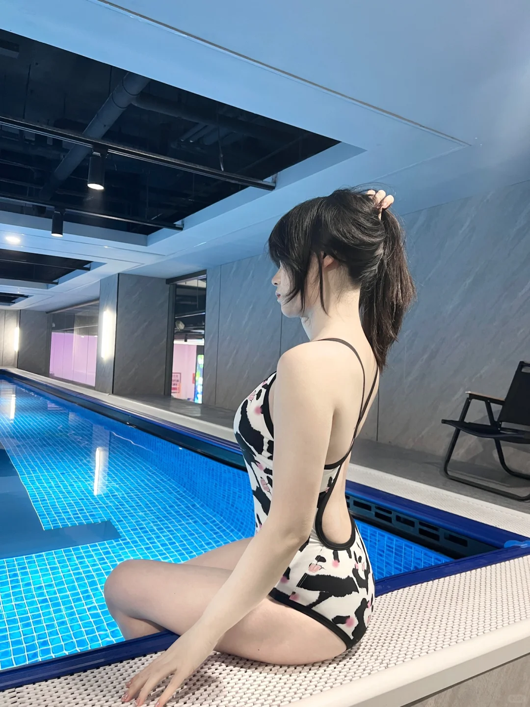 泳池熊猫妹⌯≖◡≖⌯ಣ