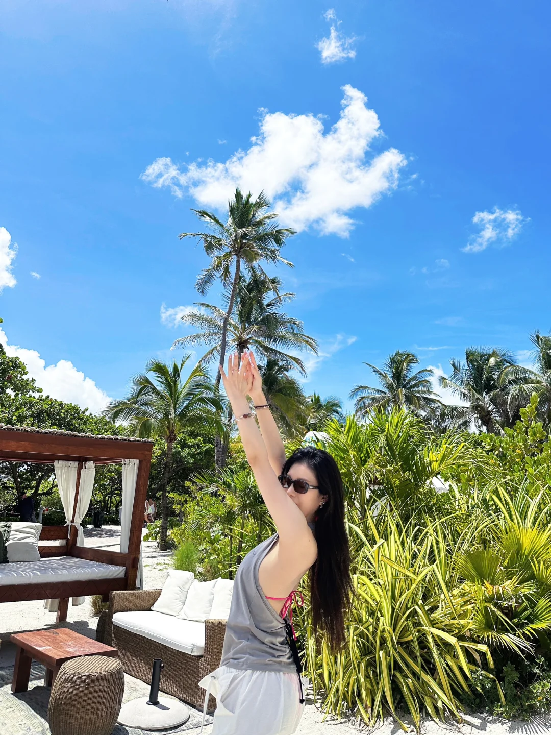 𝑯𝒐𝒕 𝒔𝒖𝒎𝒎𝒆𝒓🏝️