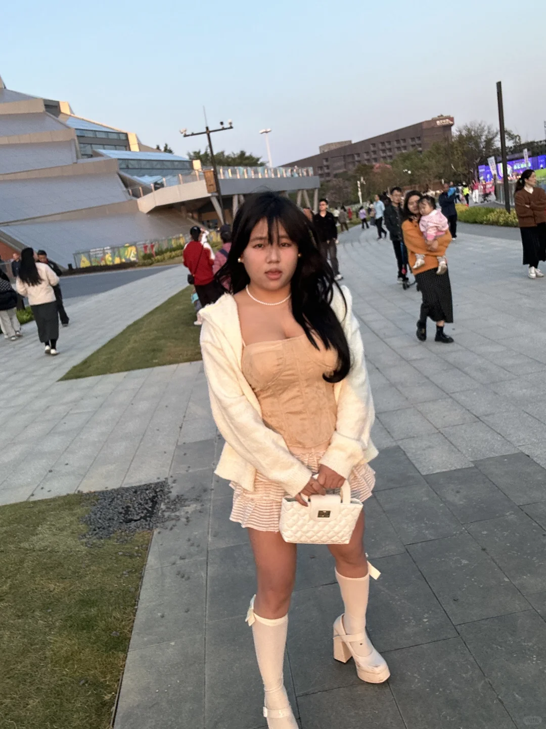 长这样算是甜妹吗