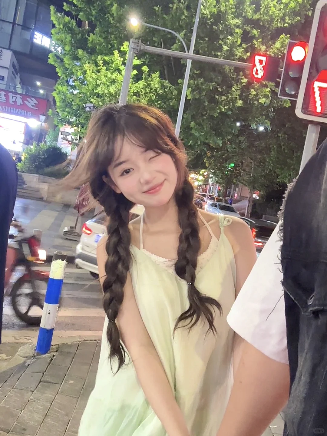 女朋友才不是川渝暴龙！是甜甜甜妹哇～