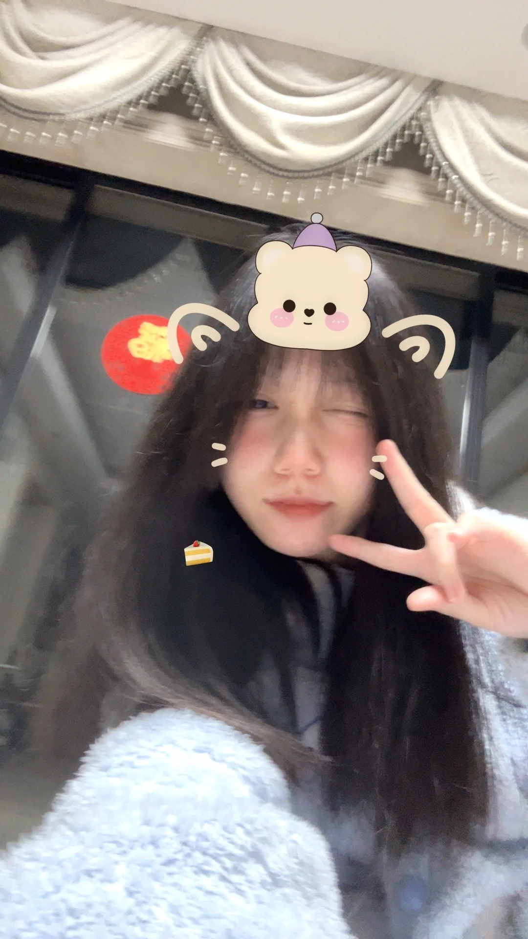 舔了舔自己的嘴唇，好甜，果然是甜妹
