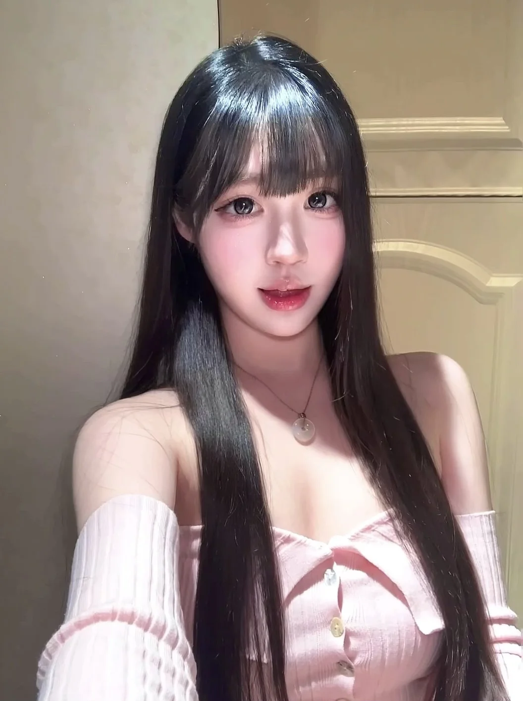 右划看动图甜妹🤍