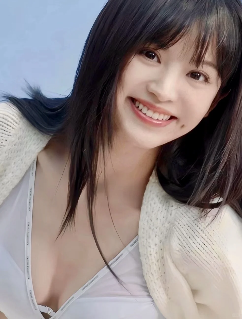 田曦薇内衣穿搭生图，正常穿搭无不良向导！