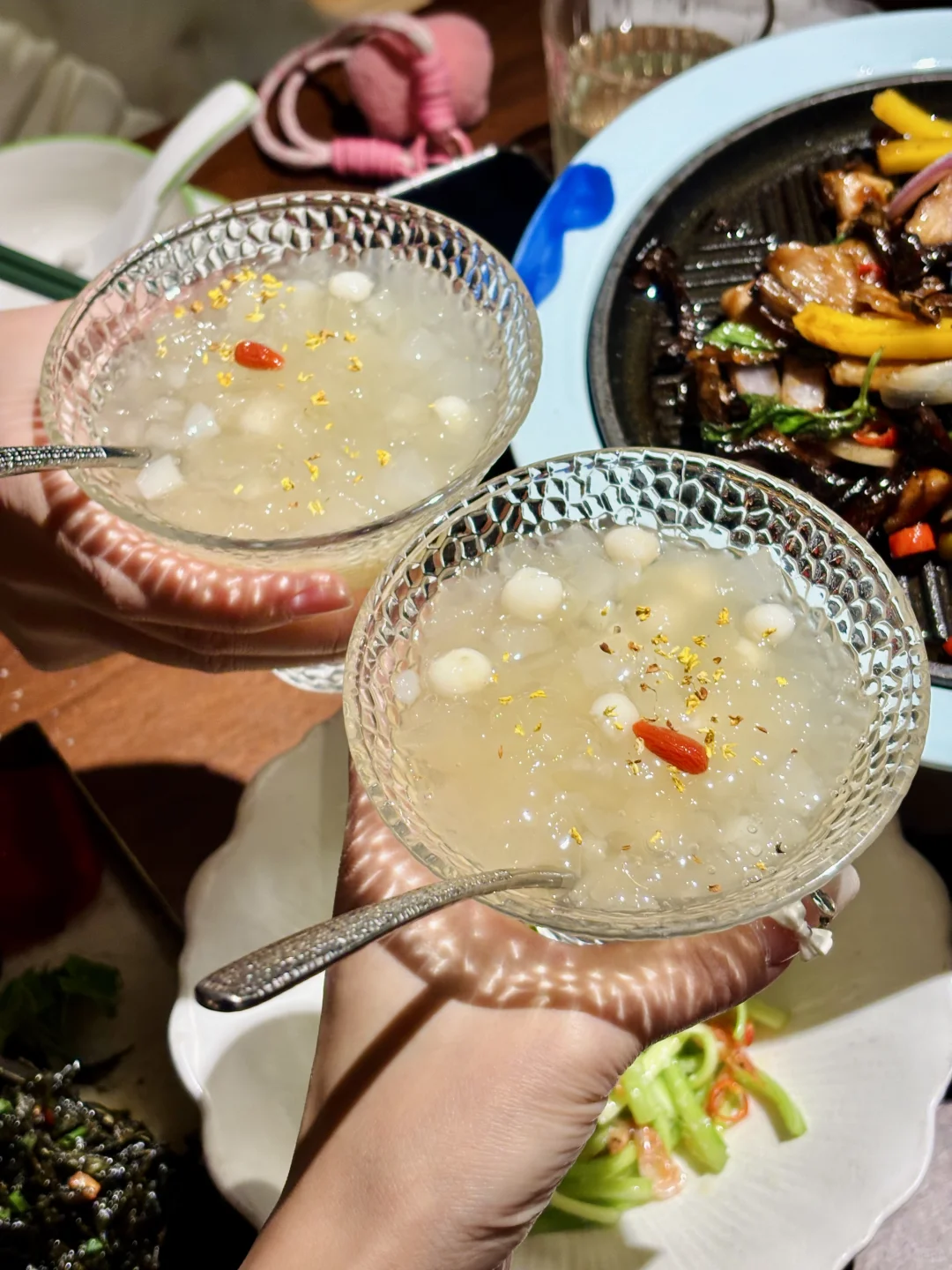 大师 七情六欲咋只剩食欲了