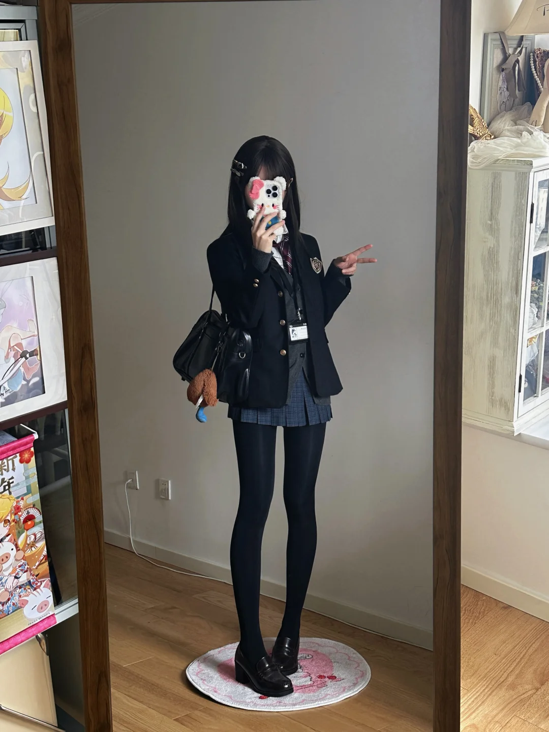 jk制服*一眼爱上的秋冬叠穿(∩ᵒ̴̶̷̤⌔ᵒ̴̶̷̤∩)