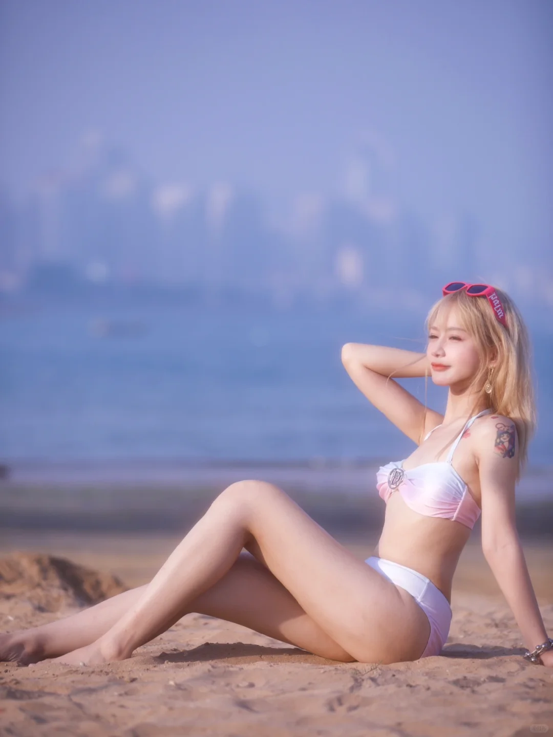 太喜欢海边啦！可以实现比基尼自由！