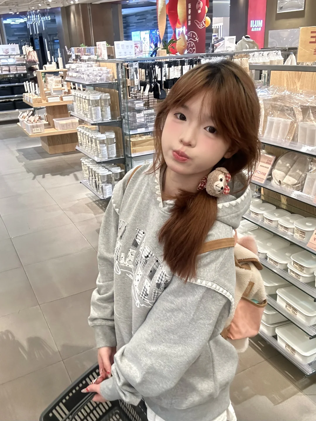 这个角度拍太可爱啦🐈