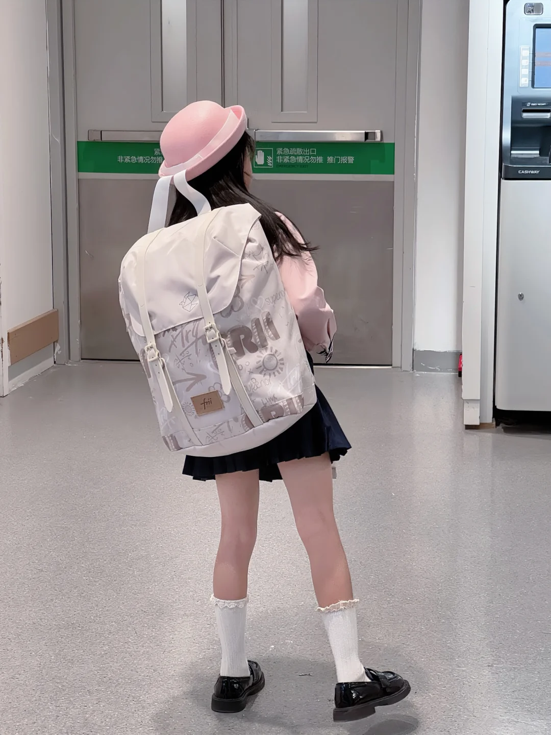 甜粉系jk女孩好甜💕