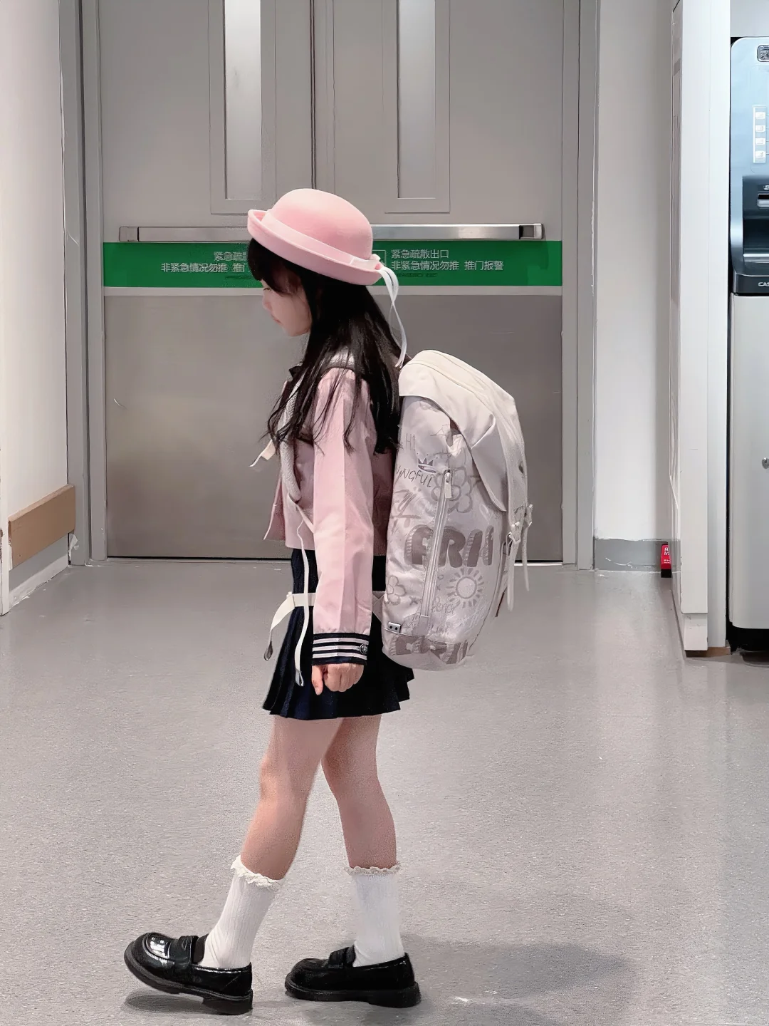 甜粉系jk女孩好甜💕