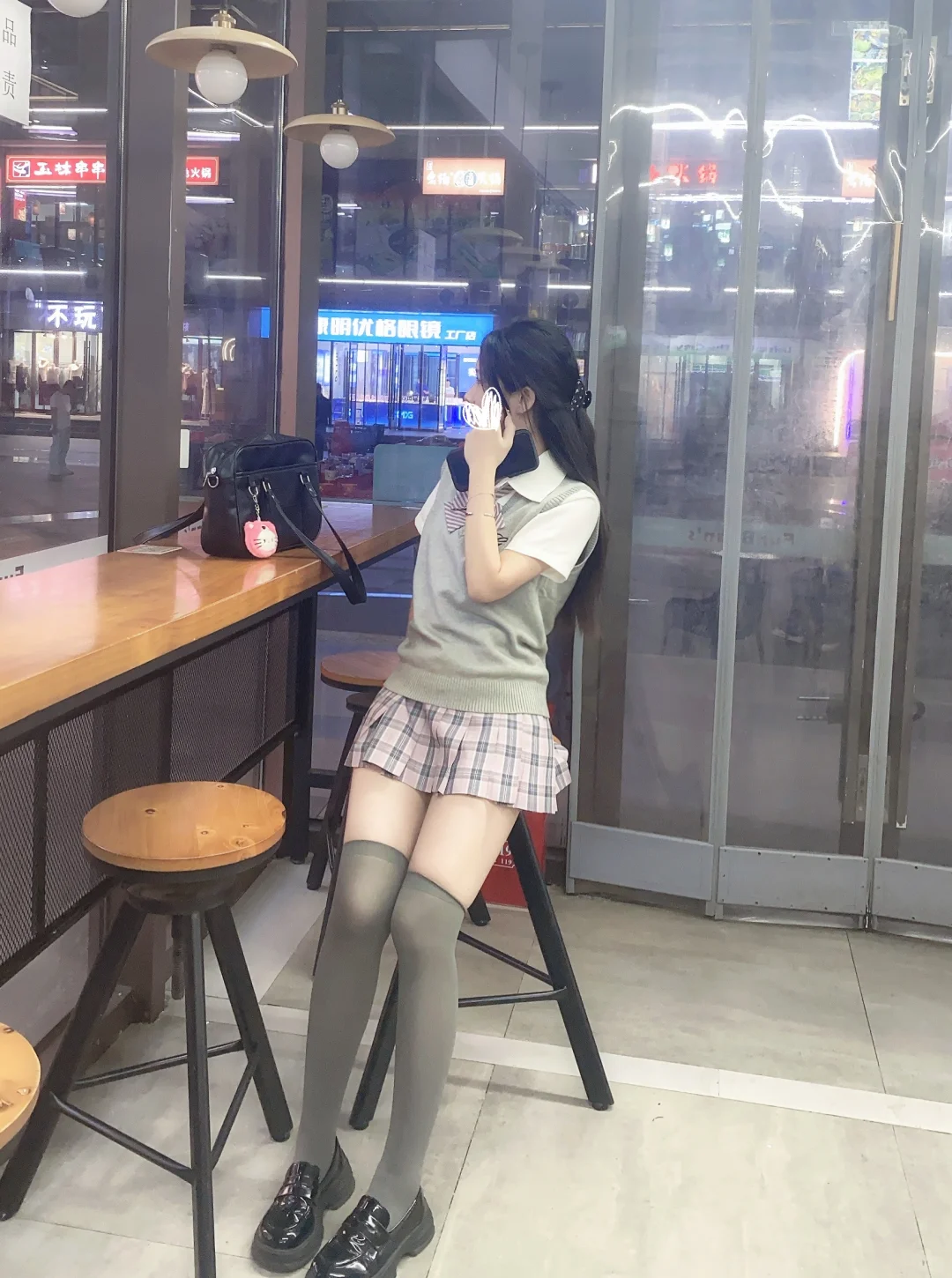 决定开始营业小红书🈺