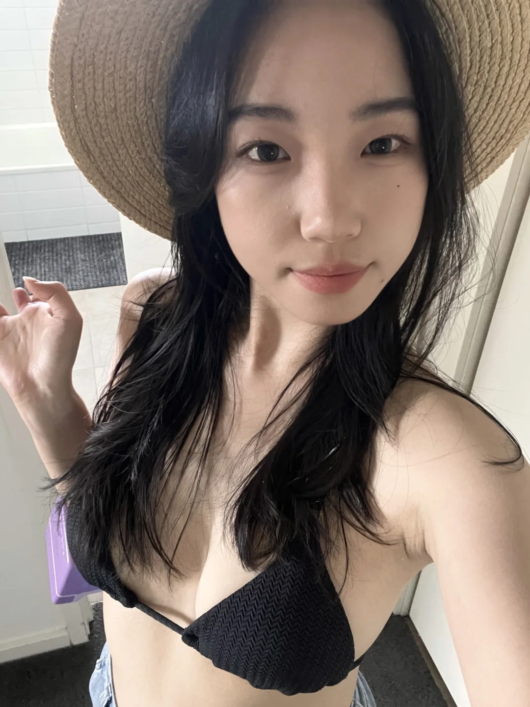 牛仔裤配比基尼