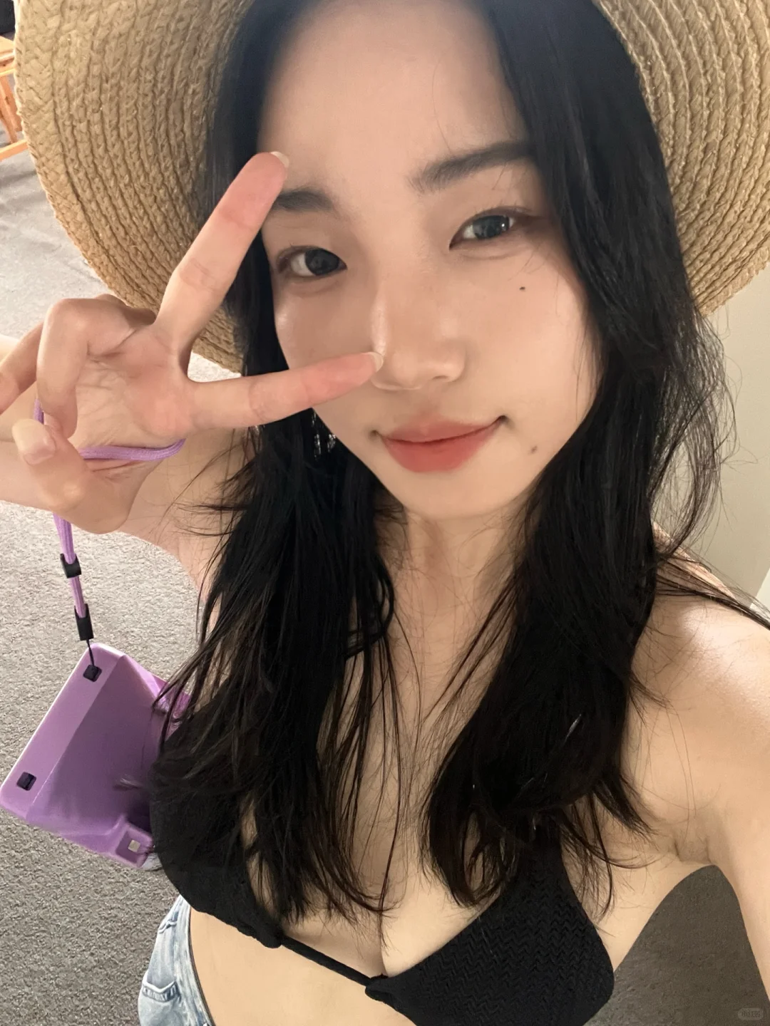 牛仔裤配比基尼