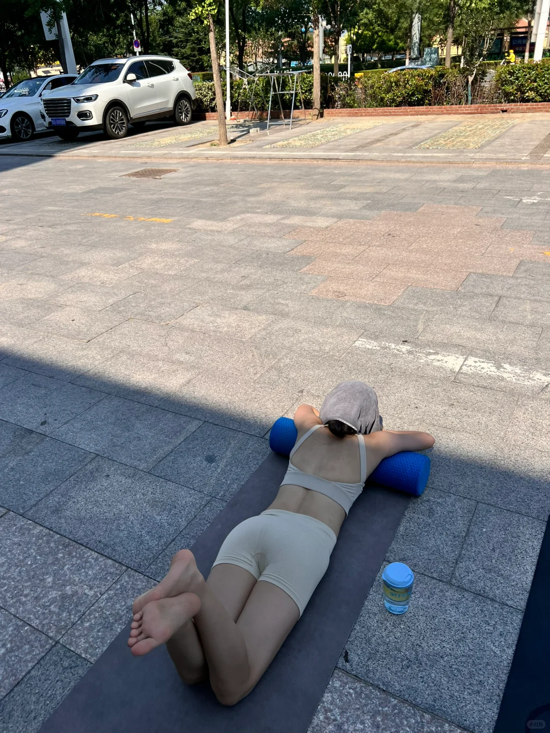 三伏天晒背