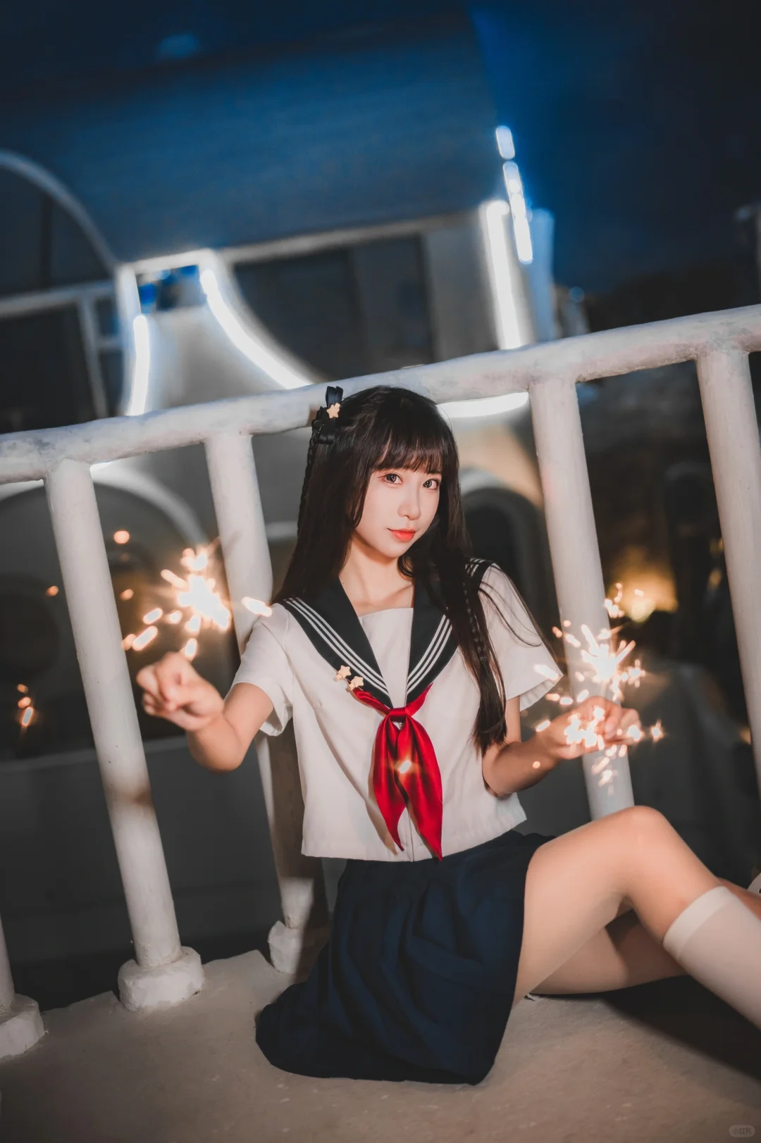 夜景JK写真丨总有一朵烟花是为你而绽放的🎇
